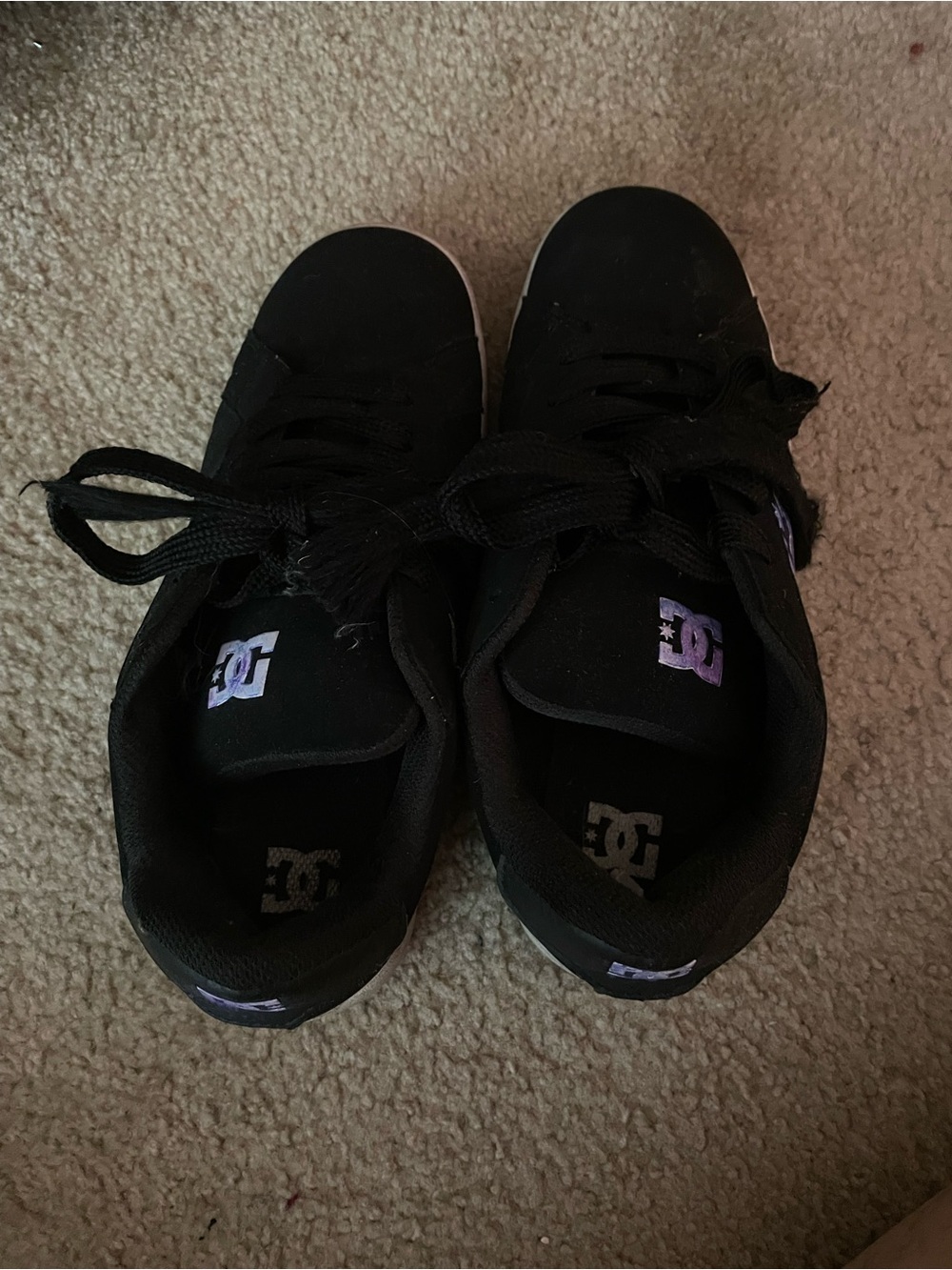 DC Women’s Black Skate Sneakers with Purple Logo DIYd